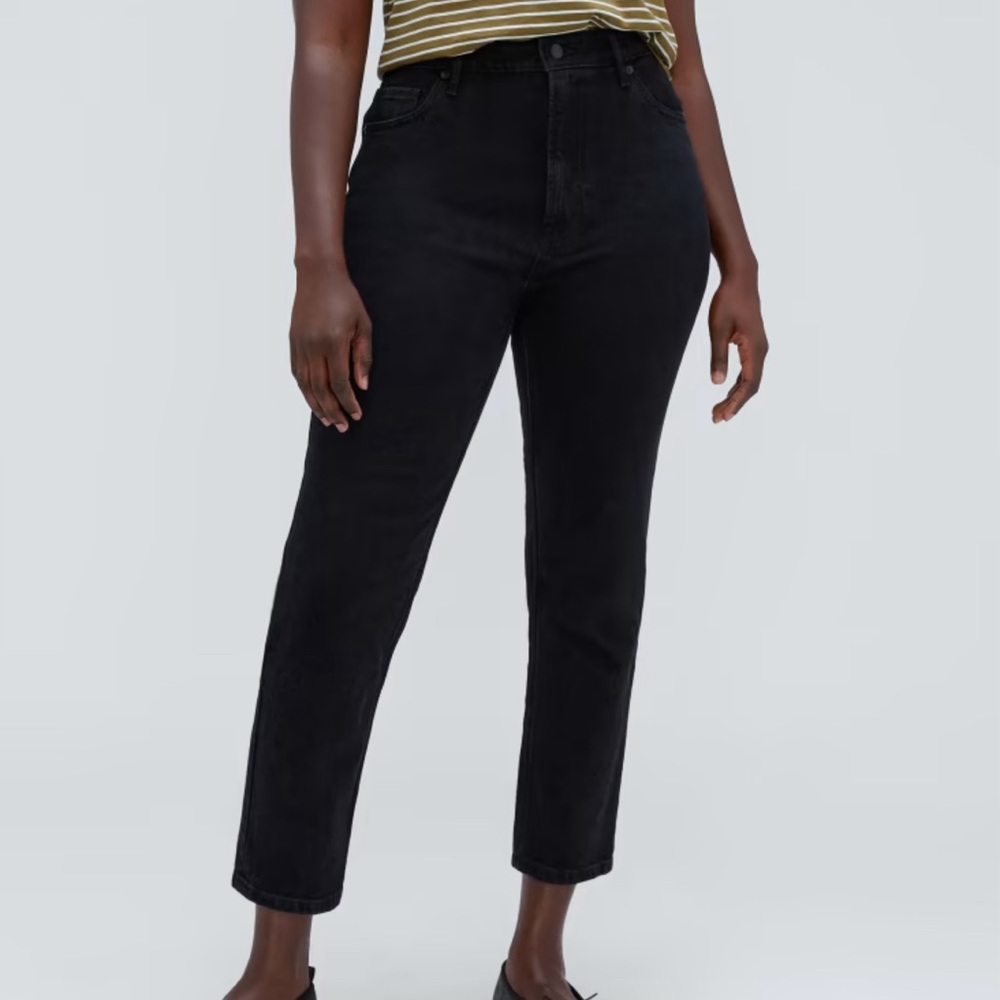 Everlane The Curvy Cheeky Jean